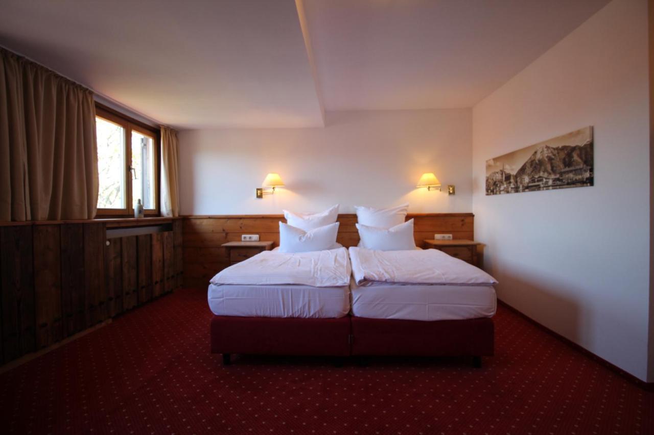 Hotel Askania 1927 Bad Wiessee Buitenkant foto